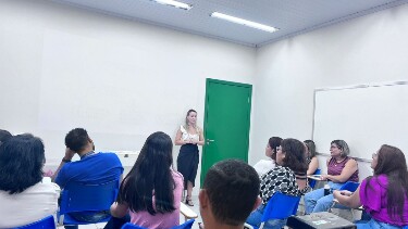 Secretaria de Educa&ccedil;&atilde;o de Lad&aacute;rio oferece capacita&ccedil;&atilde;o para psic&oacute;logos e assistentes sociais que atuar&atilde;o na REME