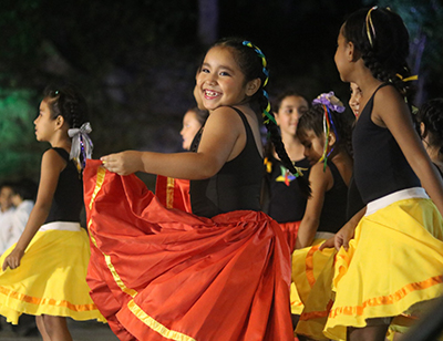 Nh&ocirc; Moinho re&uacute;ne m&uacute;sica, dan&ccedil;a e comidas t&iacute;picas em festa julina que arrecada fundos para o Moinho Cultural